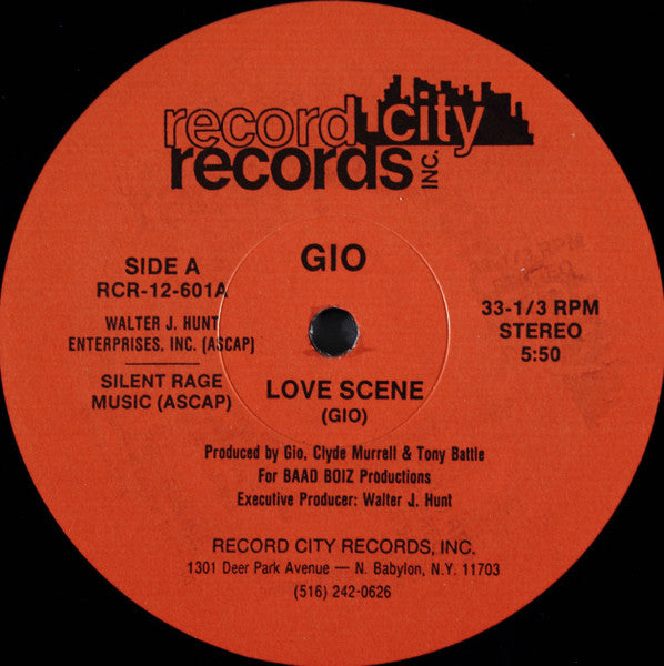 Love Scene Gio (4)