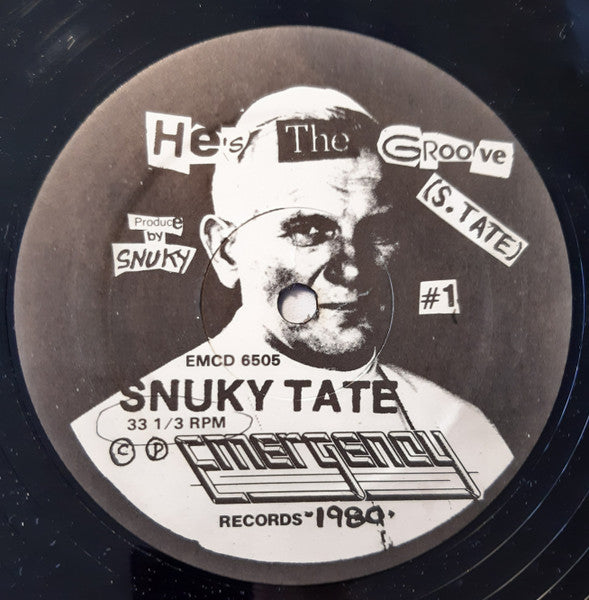 Il est le groove Snuky Tate