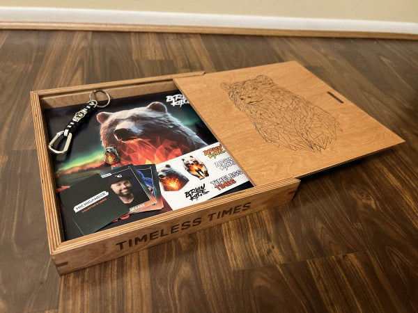 Timeless Times : Coffret en bois édition collector Brian Kage