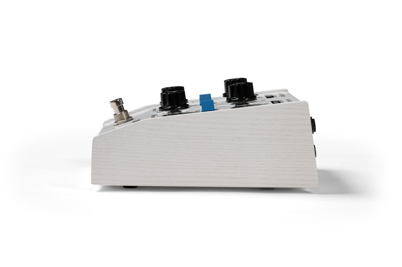 Warm Audio Analog Ring Modulation Pedal With LFO, MOD, Frequency & RATE Controls, Limited Edition White