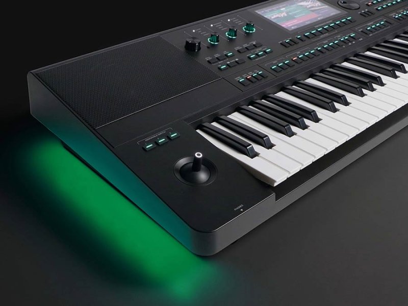 Medeli AKX10 61-Key Digital Workstation With Touch Sensitive Keys 