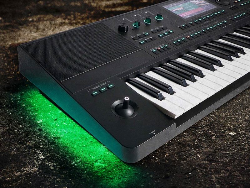Medeli AKX10 61-Key Digital Workstation With Touch Sensitive Keys 