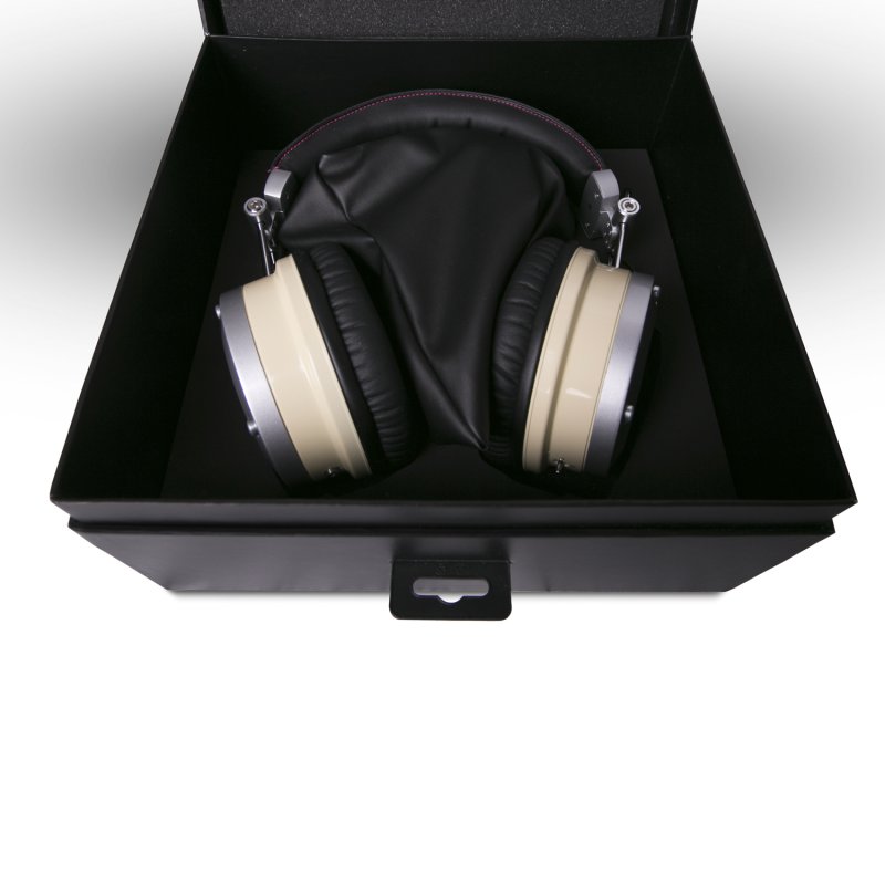 Avantone Pro AV-MP1 MixPhones Multi-mode Reference Headphones with Vari-Voice, Creme 