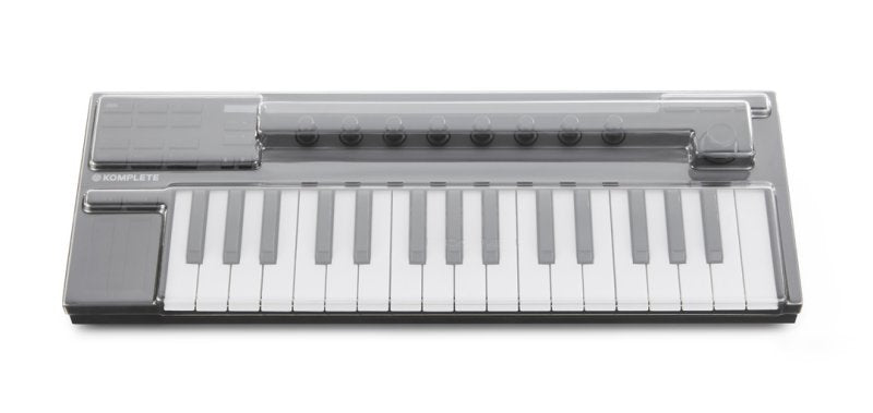 Decksaver Native Instruments Kontrol M32 keyboard cover in clear plastic, designed for protection and durability.