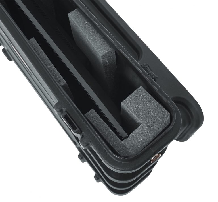 Gator G-LED-2732-ROTO 27-32" Roto Mold LCD/LED Case