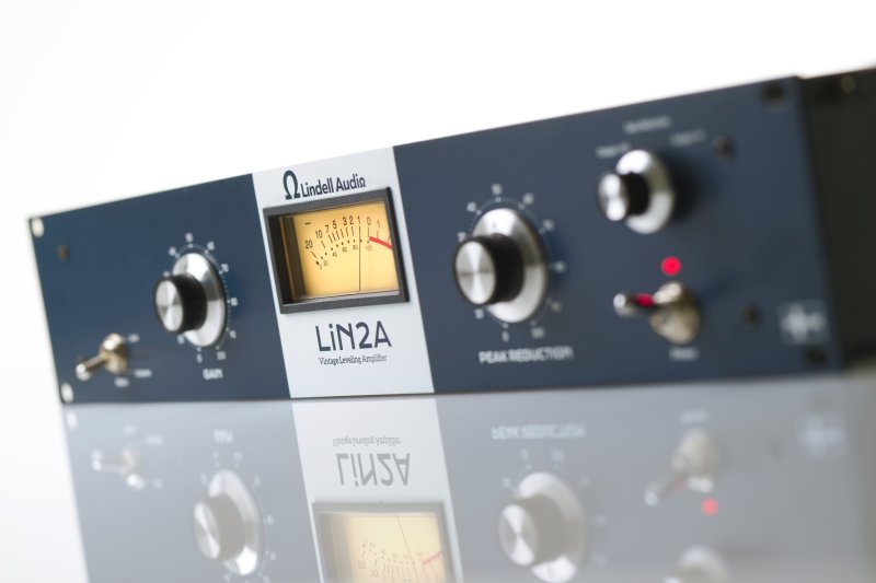 Lindell Audio LIN2A 2U Vintage Leveling Amplifier 