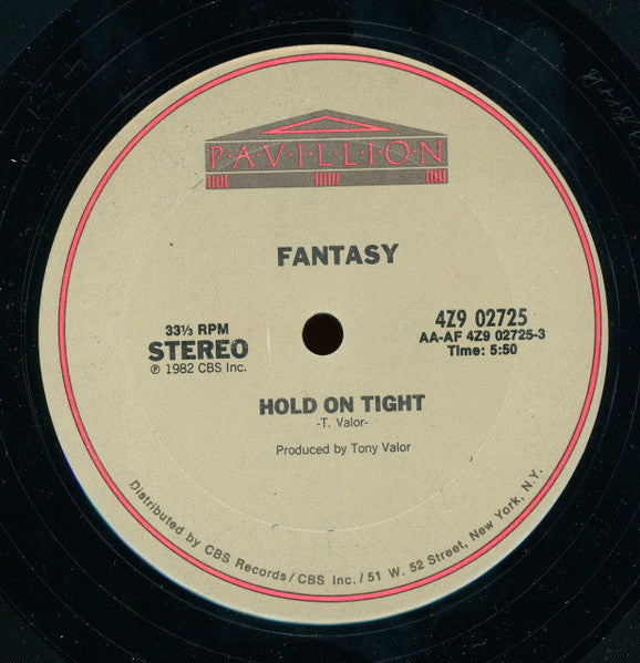 Hold On Tight 2 Fantasy (2)