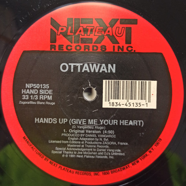 Hands Up (Give Me Your Heart) | Rectangle Triangle