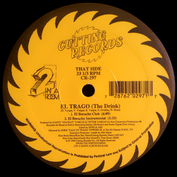 El Trago (The Drink) 2 In A Room