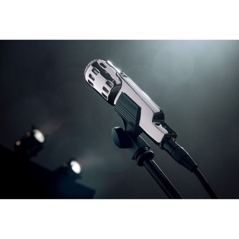 Warm Audio WA-R64C Vintage-Style Dynamic Vocal Microphone for Live Sound, Chrome 